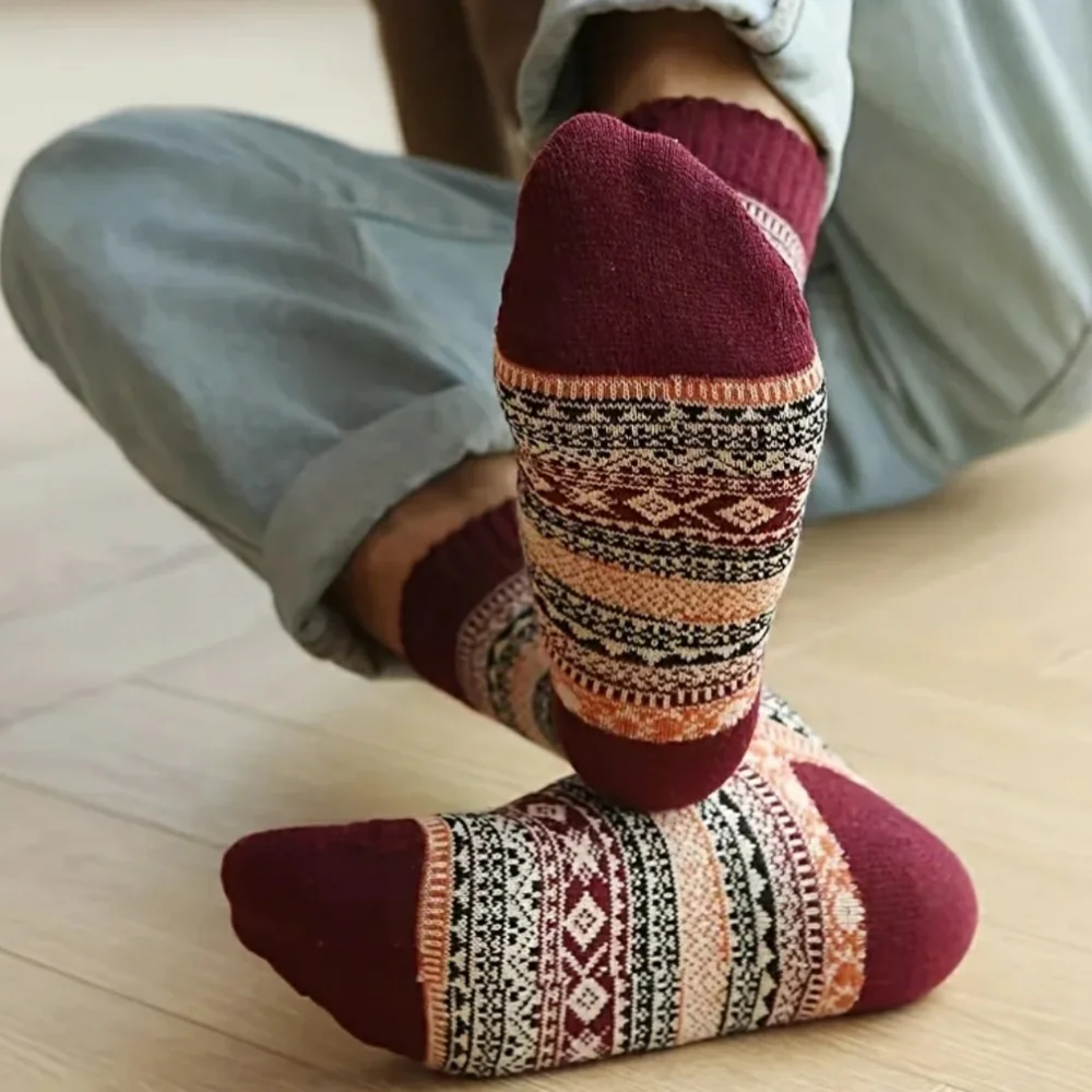 NEW 5 Pairs Geometric Pattern Socks Women's Size 9-11